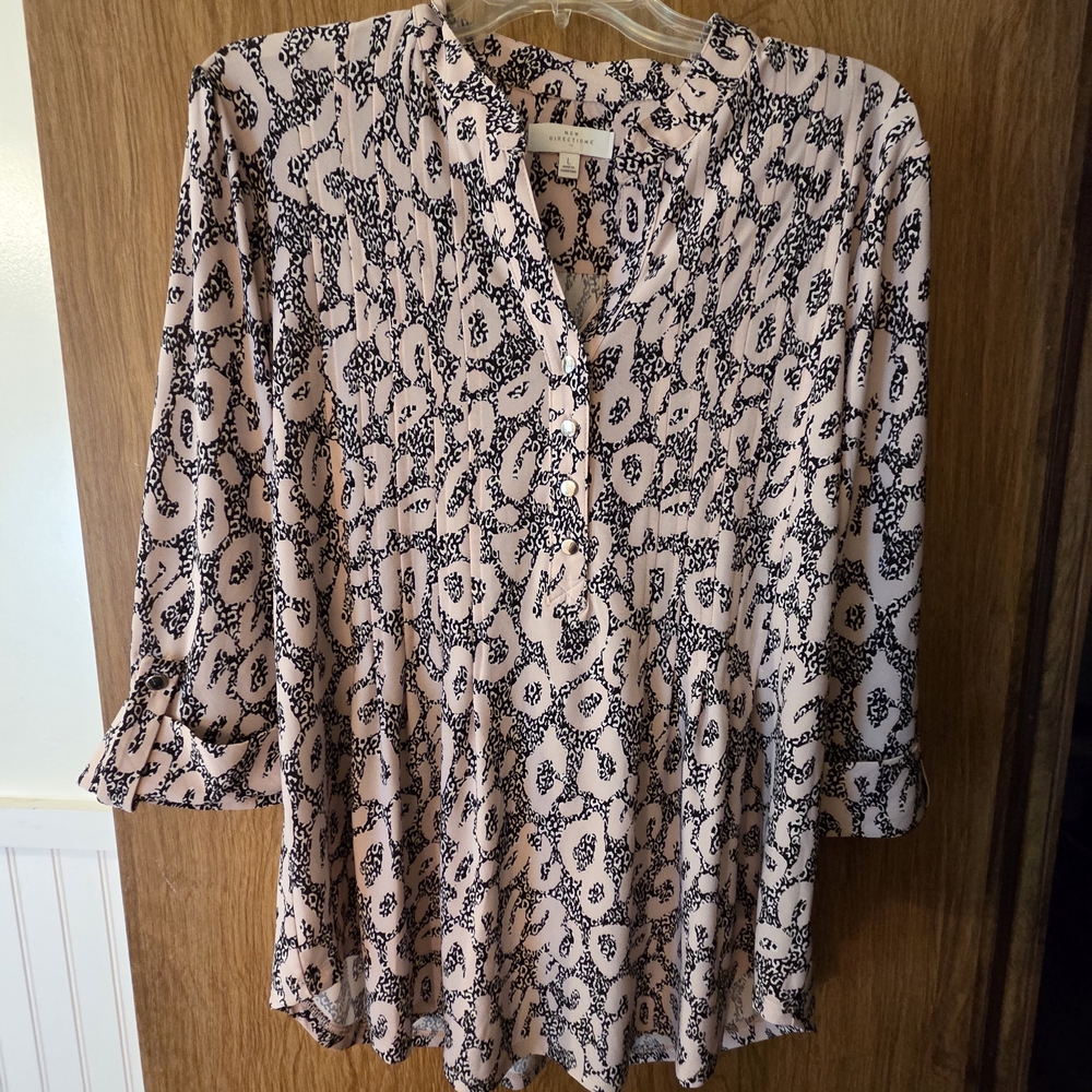 New Directions Pink and Black Patterned Blouse